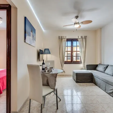 Διαμέρισμα 2 Modern Flats Near Playa San Blas Σαν Μιγκέλ ντε Αμπόνα