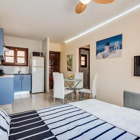 2 Modern Flats Near Playa San Blas Σαν Μιγκέλ ντε Αμπόνα